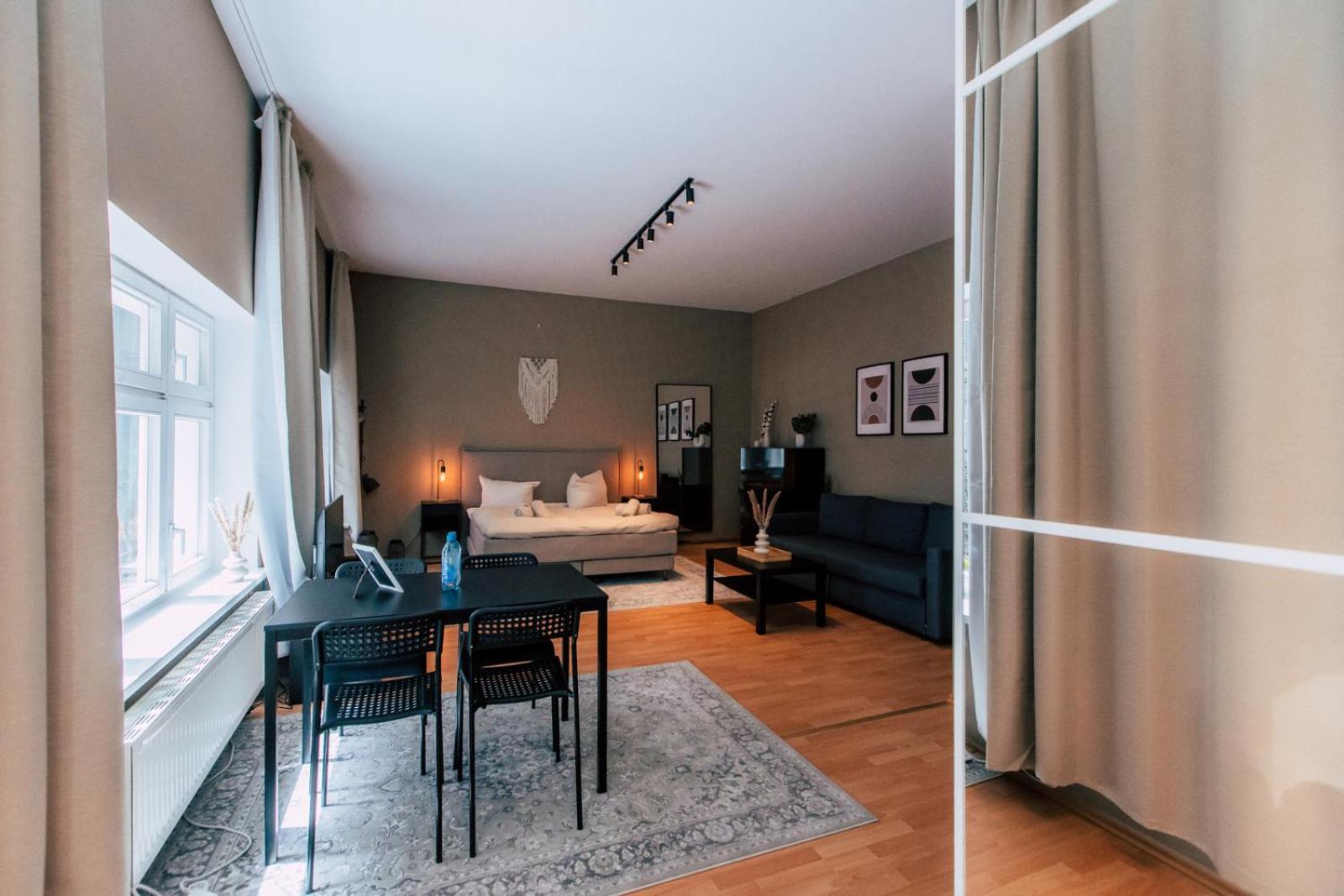Luga Homes - Chausseehaus Leipzig Buitenkant foto