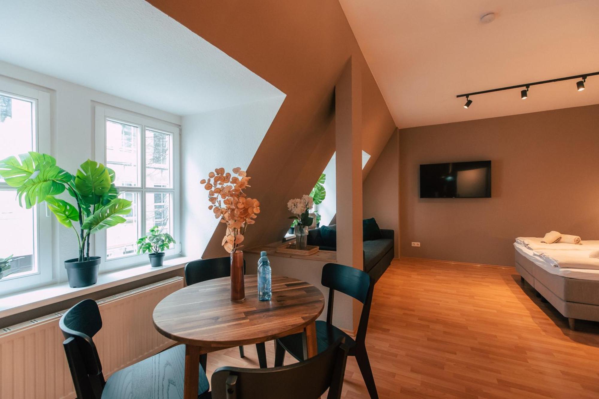 Luga Homes - Chausseehaus Leipzig Buitenkant foto