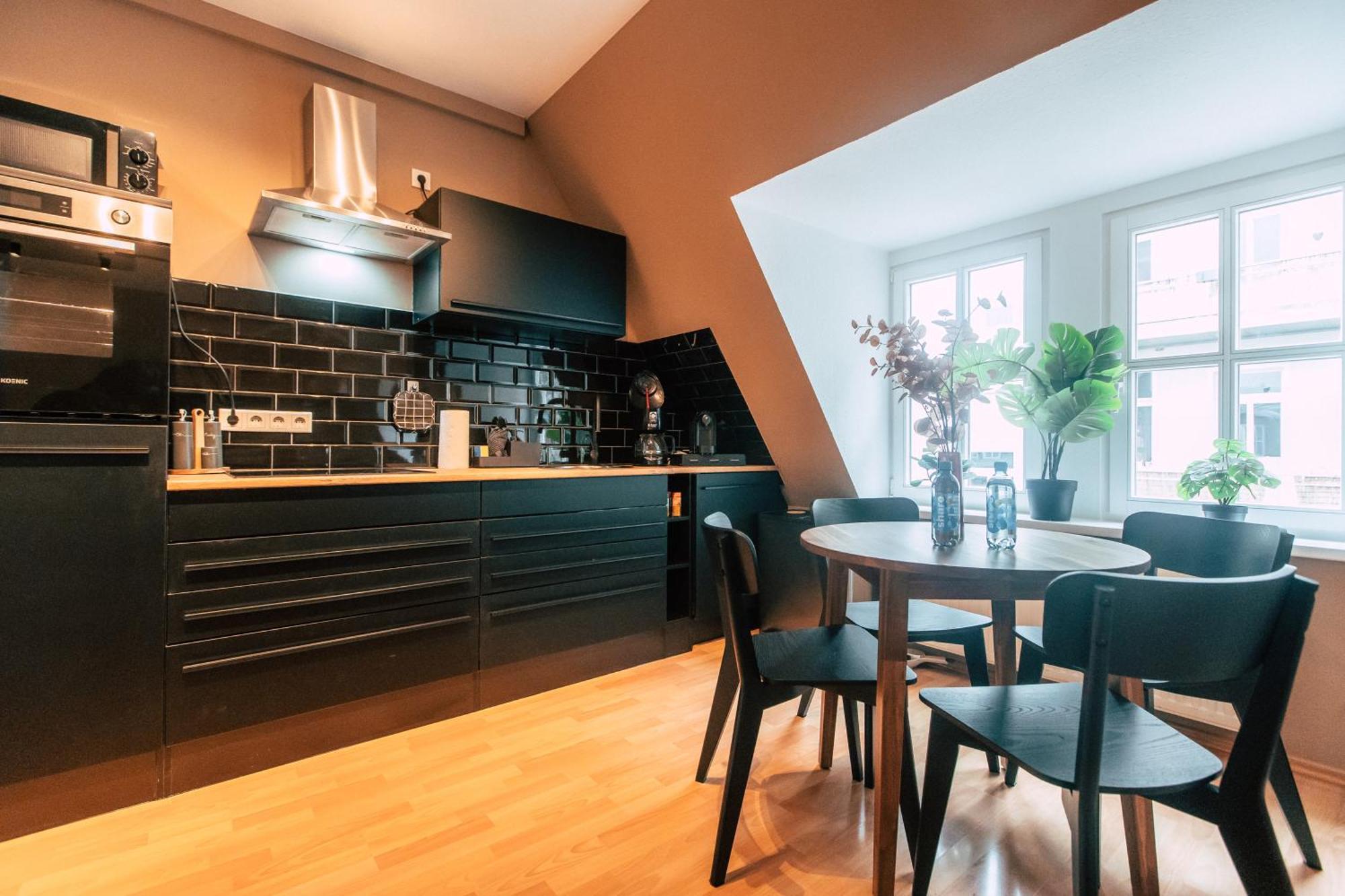 Luga Homes - Chausseehaus Leipzig Buitenkant foto