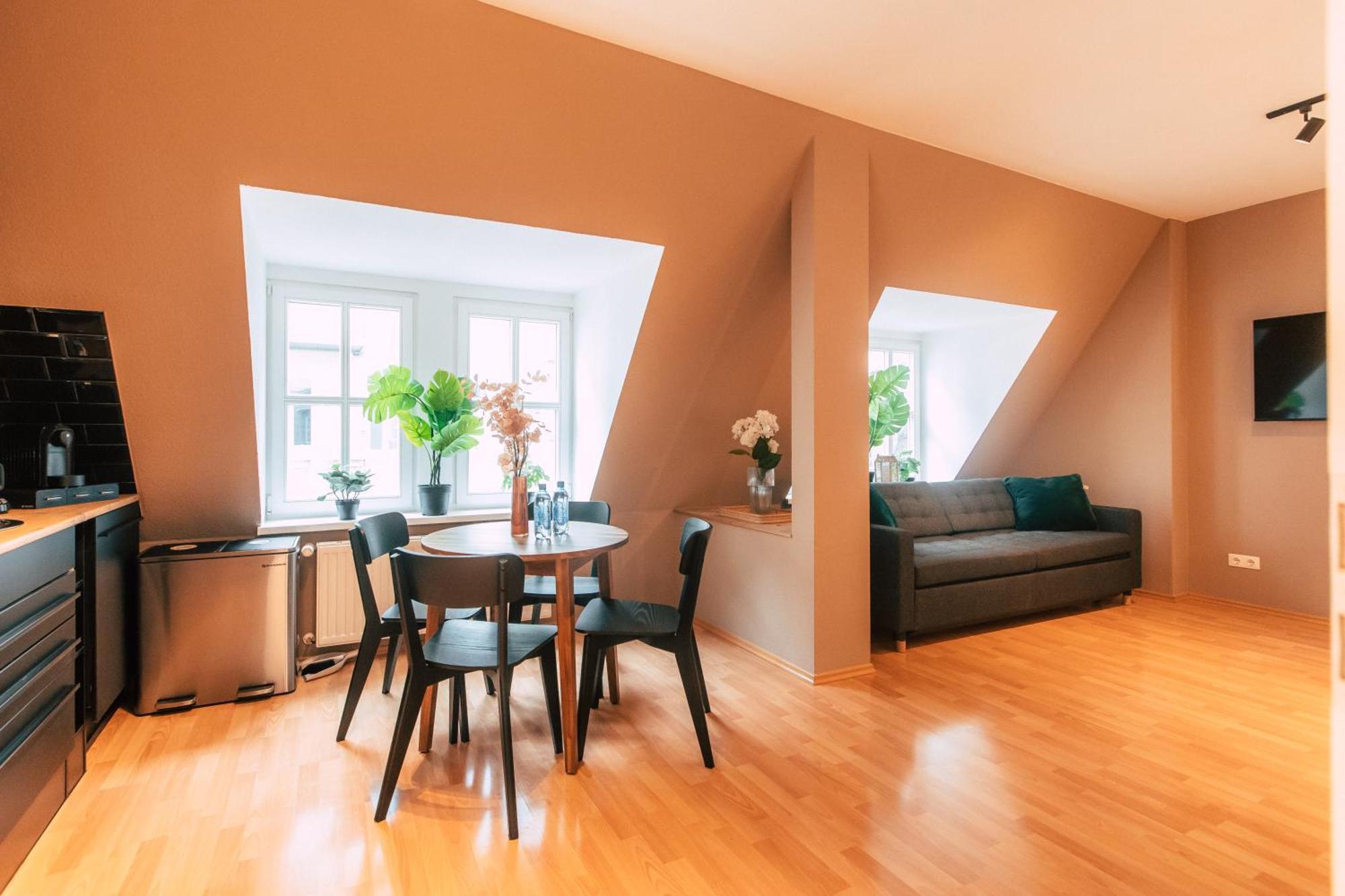 Luga Homes - Chausseehaus Leipzig Buitenkant foto